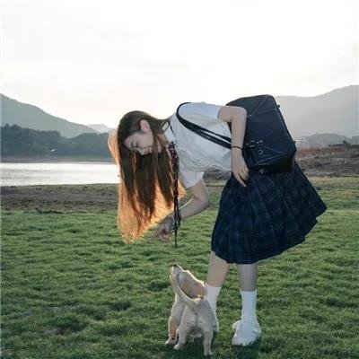 兽国女王封面